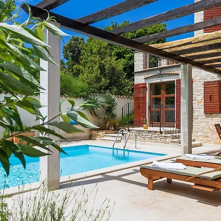 Vakantiehuis Eterna *