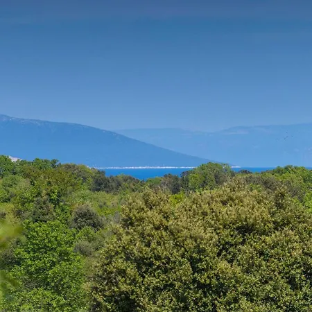 Eterna بيت للعطل